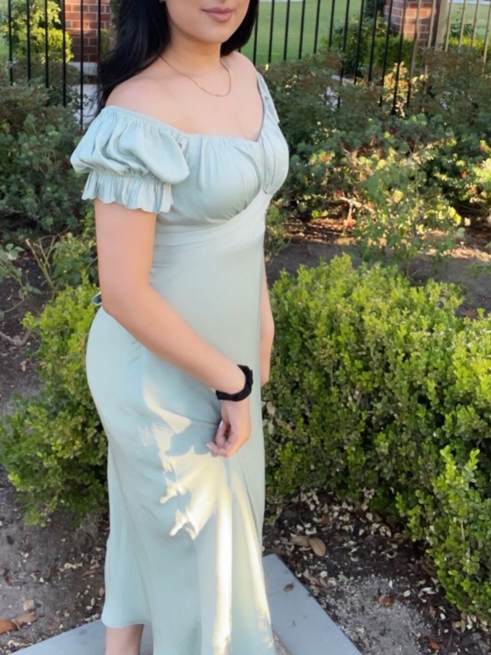 Petal and Pup Sage Green Off-the-Shoulder Midi Dress – Size Small